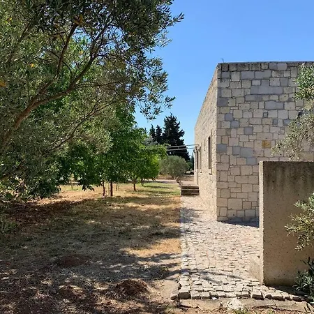 Zeytincik Ciftlik- 50 Doenuemluek Bahcedeki Tek Ev Ferienhaus Torbalı