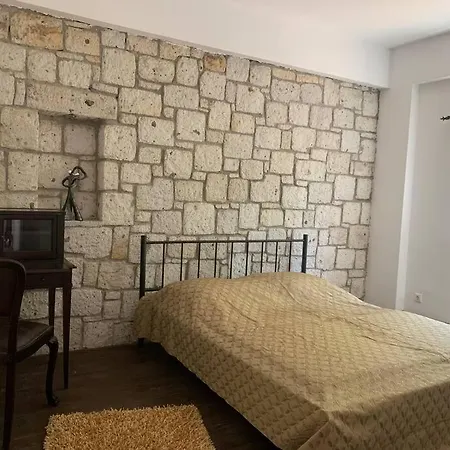 Zeytincik Ciftlik- 50 Doenuemluek Bahcedeki Tek Ev Holiday home Torbali
