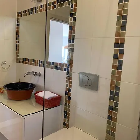 Holiday home Zeytincik Ciftlik- 50 Doenuemluek Bahcedeki Tek Ev