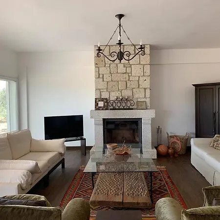 Zeytincik Ciftlik- 50 Doenuemluek Bahcedeki Tek Ev Holiday home *